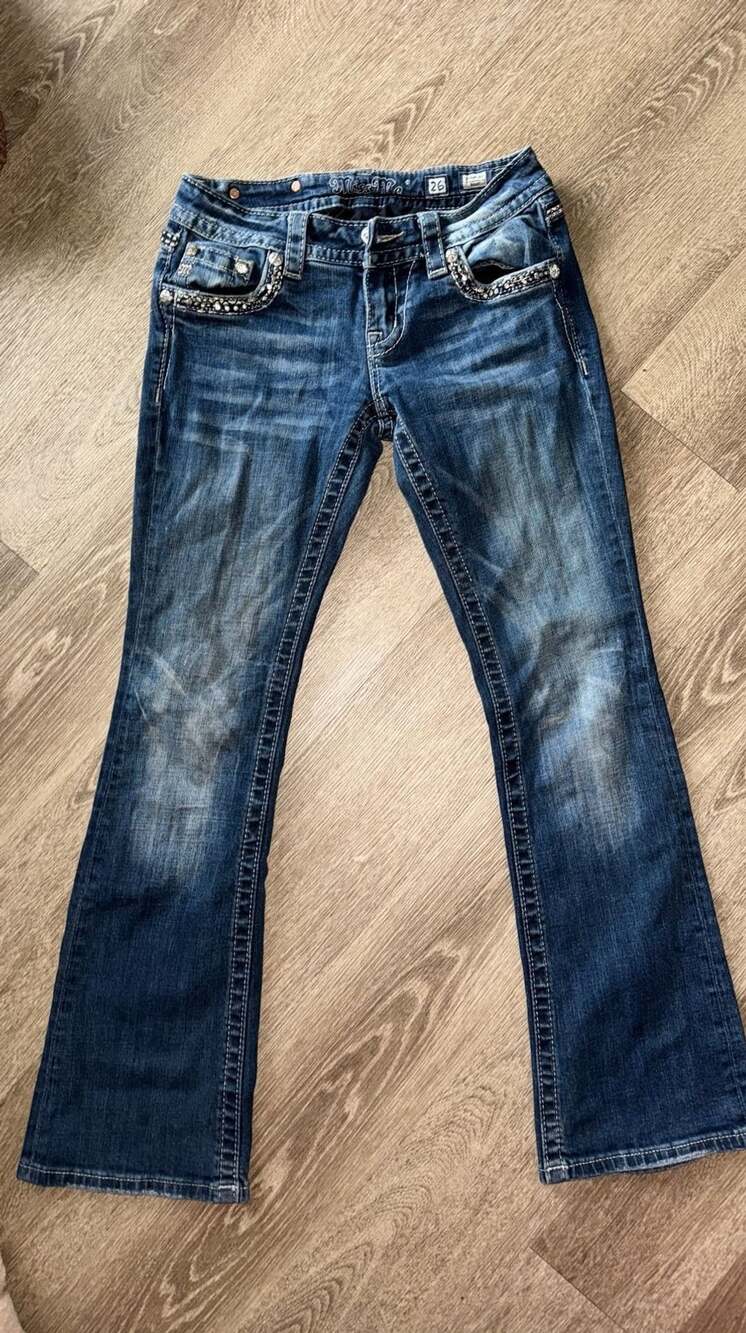 Miss Me Signature Bootcut Jeans Size 26 Rhinestone Embellished Blue Denim